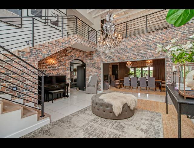 6 BEDROOM HOUSE FOR SALE IN DAINFERN VALLEY ESTATE